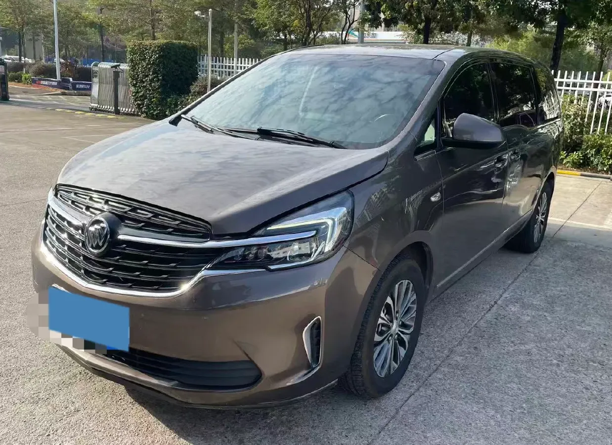 2021 Buick GL8 2.0T 237HP L4 9AT,autocango,china used car exporter,china ev exporter,chinese used car exporter,chinese used ev exporter