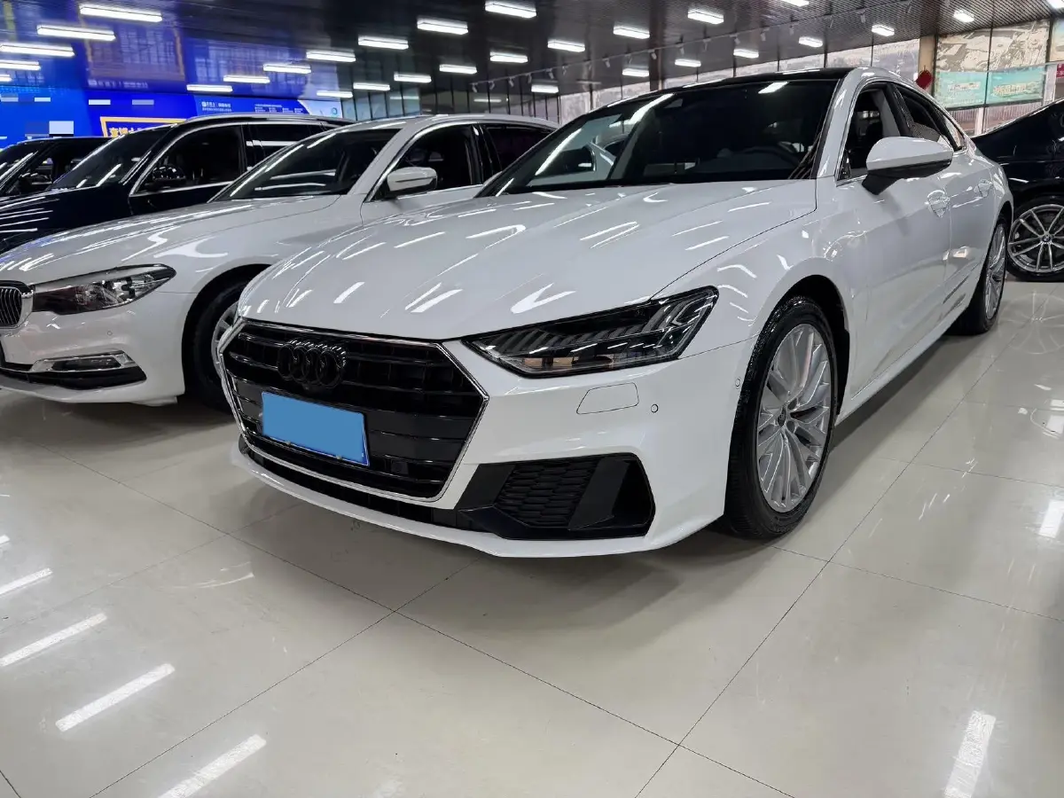 2021 Audi A7 2.0T 245HP L4 7DCT