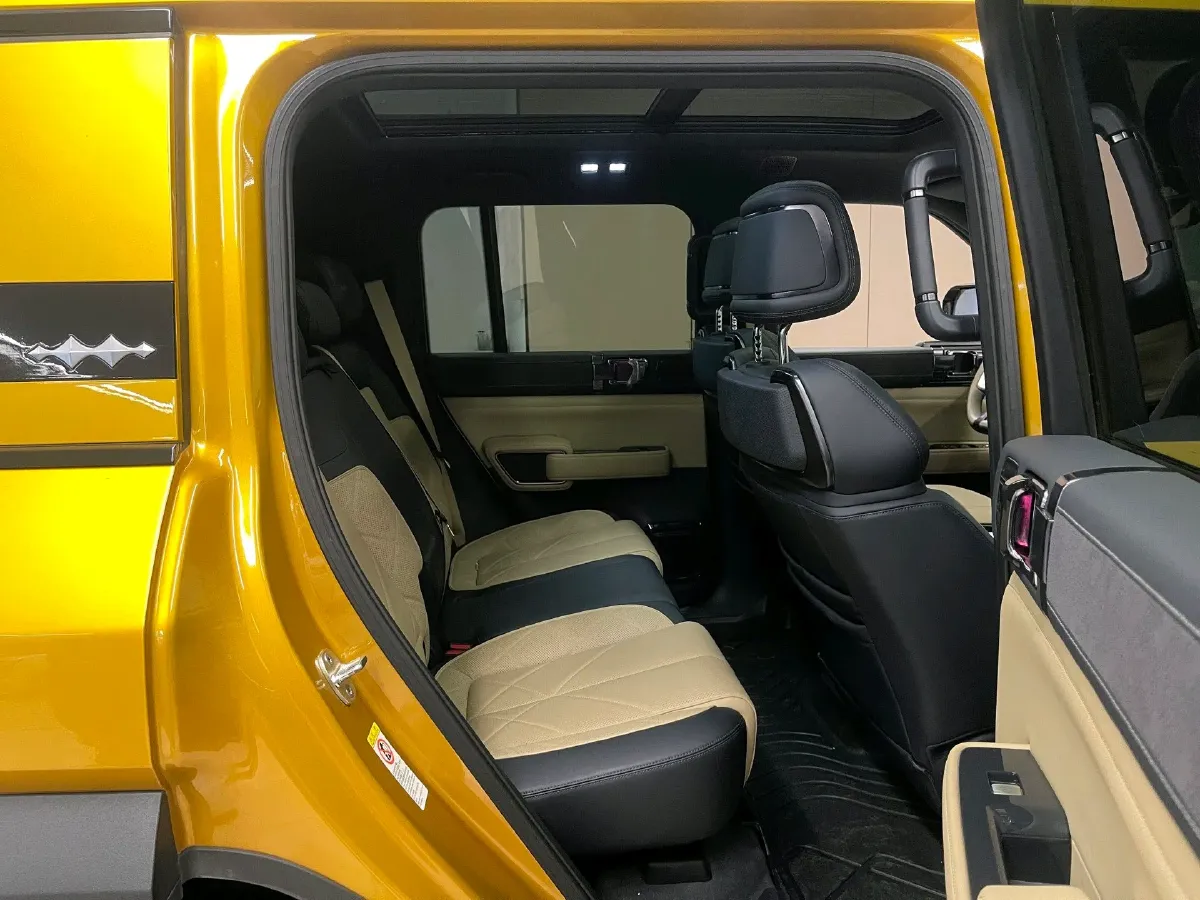 2023 FangChengBao Bao 5 1.5T 194HP L4 E-CVT PHEV 31.8KWH,autocango,china used car exporter,china ev exporter,chinese used car exporter,chinese used ev exporter