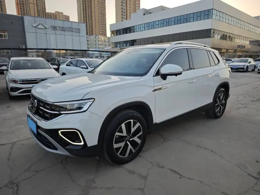 2023 Volkswagen Tayron 1.4T 150HP L4 7DCT