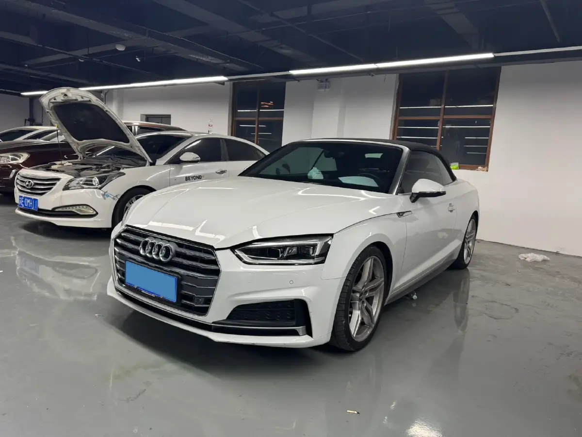 2019 Mercedes-Benz GLC Coupe 2.0T 211HP L4 9AT