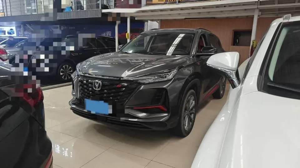 2022 ChangAn CS75 Plus 2.0T 233HP L4 8AT,autocango,china used car exporter,china ev exporter,chinese used car exporter,chinese used ev exporter
