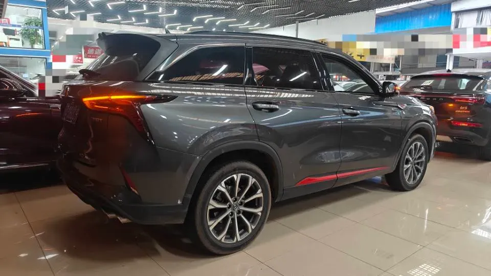 2022 ChangAn CS75 Plus 2.0T 233HP L4 8AT,autocango,china used car exporter,china ev exporter,chinese used car exporter,chinese used ev exporter