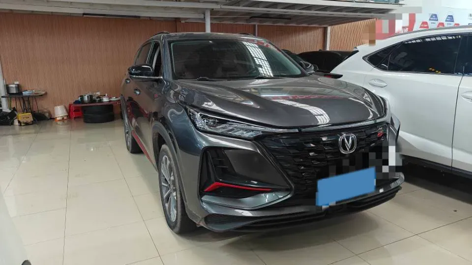 2022 ChangAn CS75 Plus 2.0T 233HP L4 8AT,autocango,china used car exporter,china ev exporter,chinese used car exporter,chinese used ev exporter