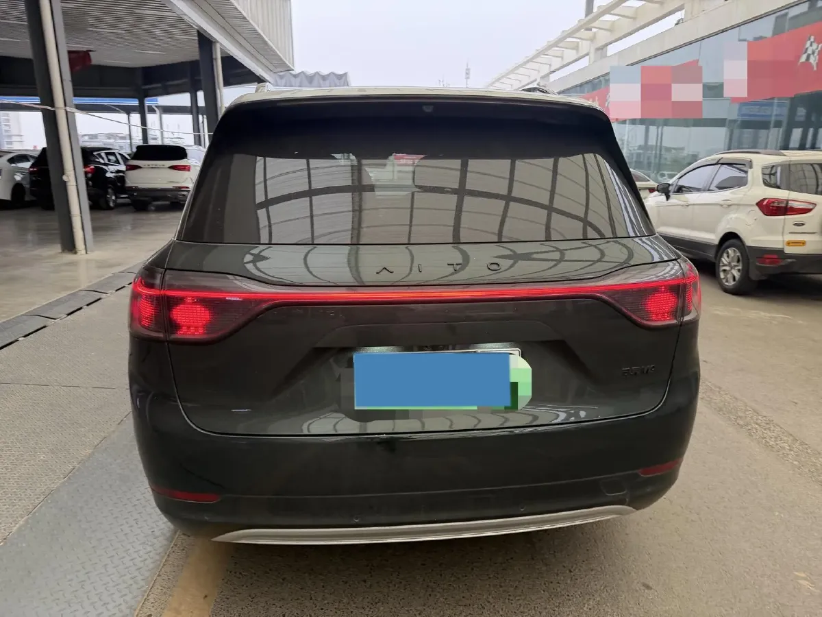 2024 AITO AITO M9 1.5T 152HP L4 REEV 42KWH,autocango,china used car exporter,china ev exporter,chinese used car exporter,chinese used ev exporter