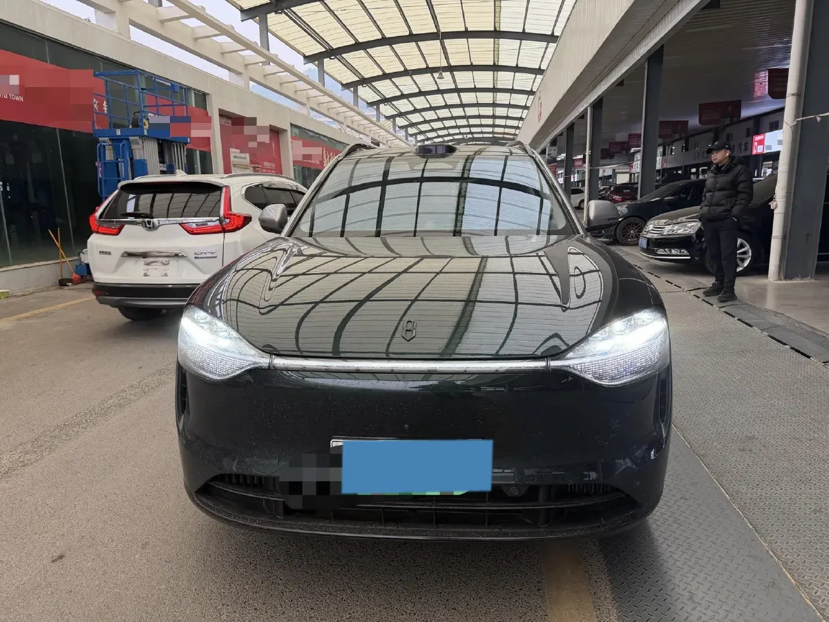 2024 AITO AITO M9 1.5T 152HP L4 REEV 42KWH,autocango,china used car exporter,china ev exporter,chinese used car exporter,chinese used ev exporter