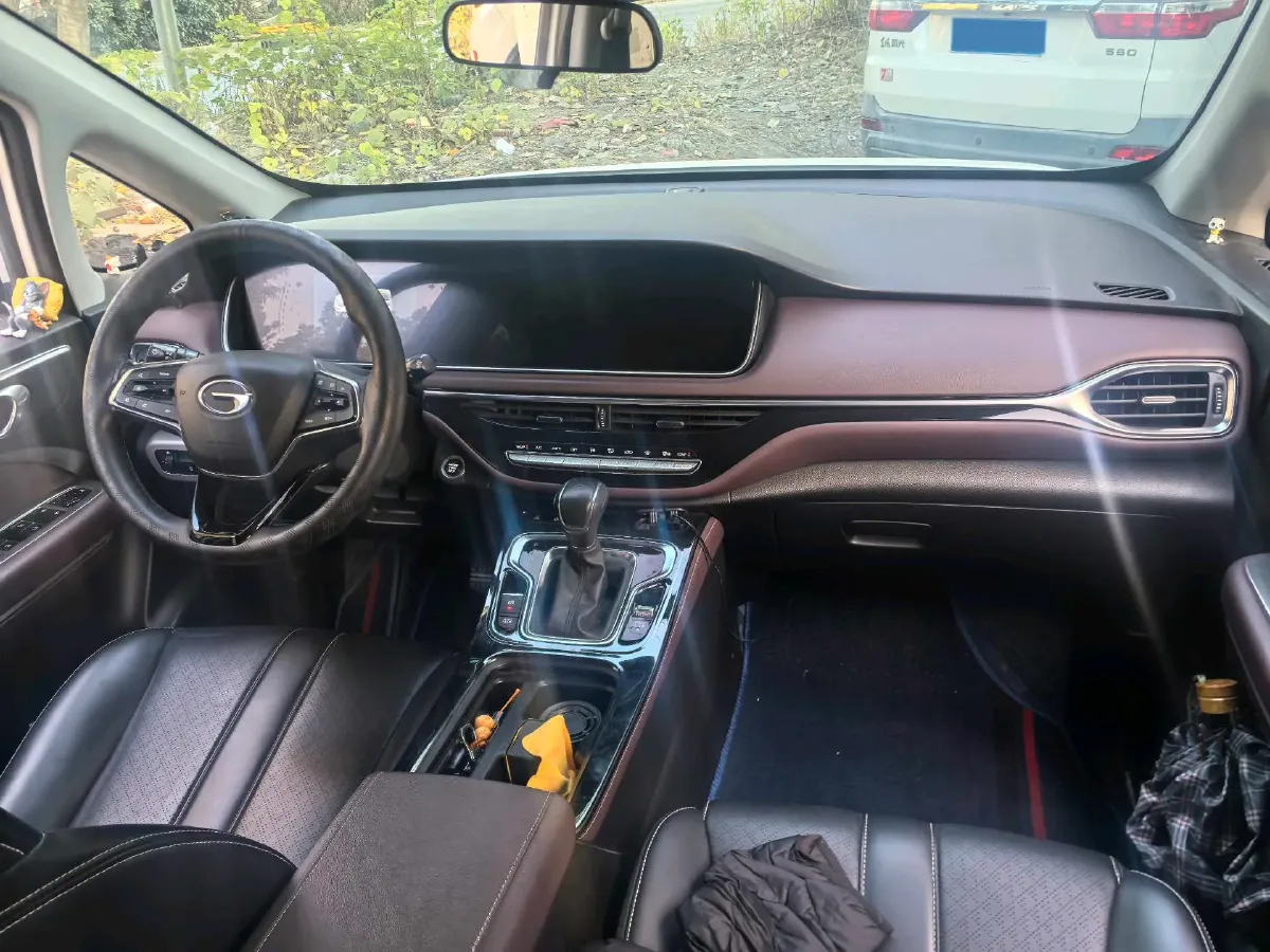 2021 GAC Trumpchi M6 1.5T 169HP L4 7DCT,autocango,china used car exporter,china ev exporter,chinese used car exporter,chinese used ev exporter