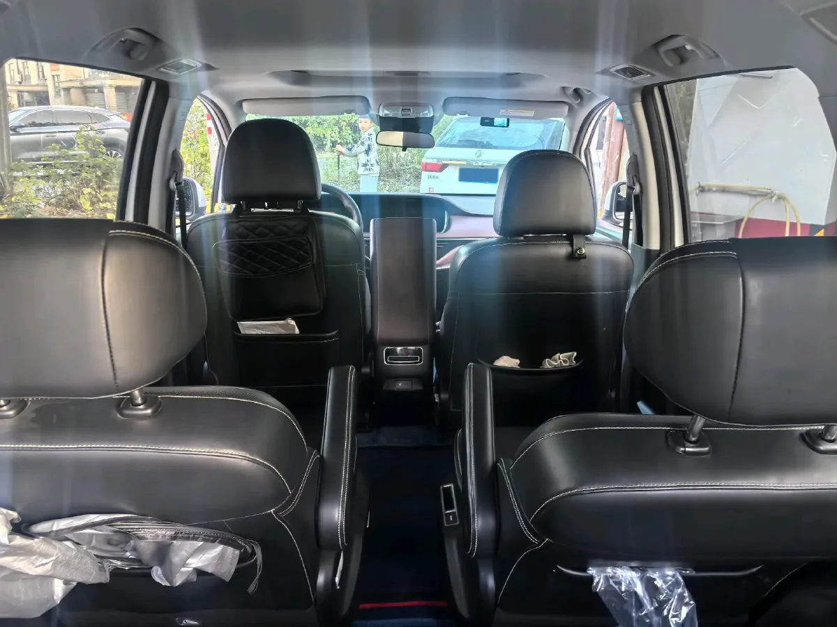 2021 GAC Trumpchi M6 1.5T 169HP L4 7DCT,autocango,china used car exporter,china ev exporter,chinese used car exporter,chinese used ev exporter