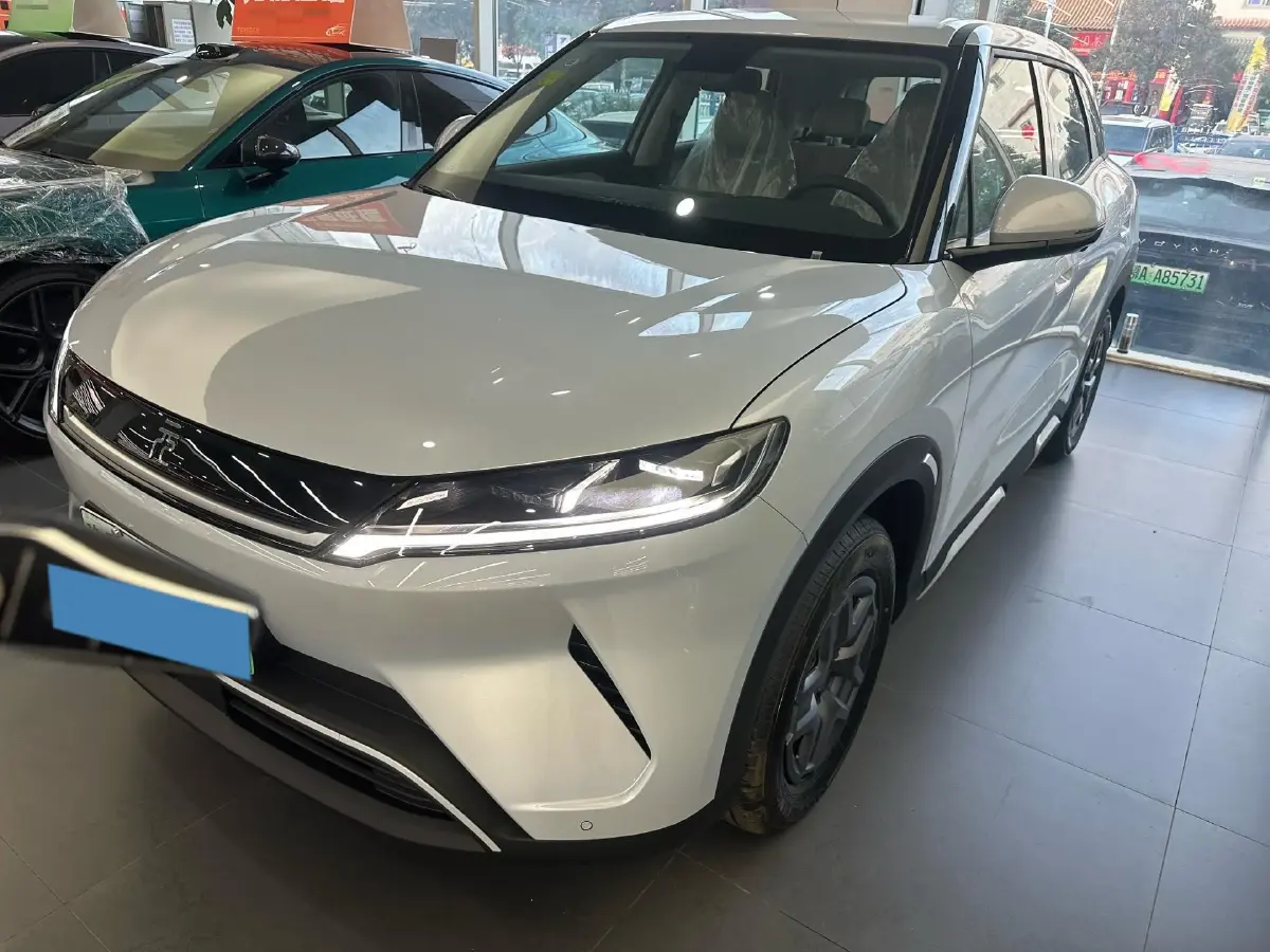 2025 BYD YuanUP BEV