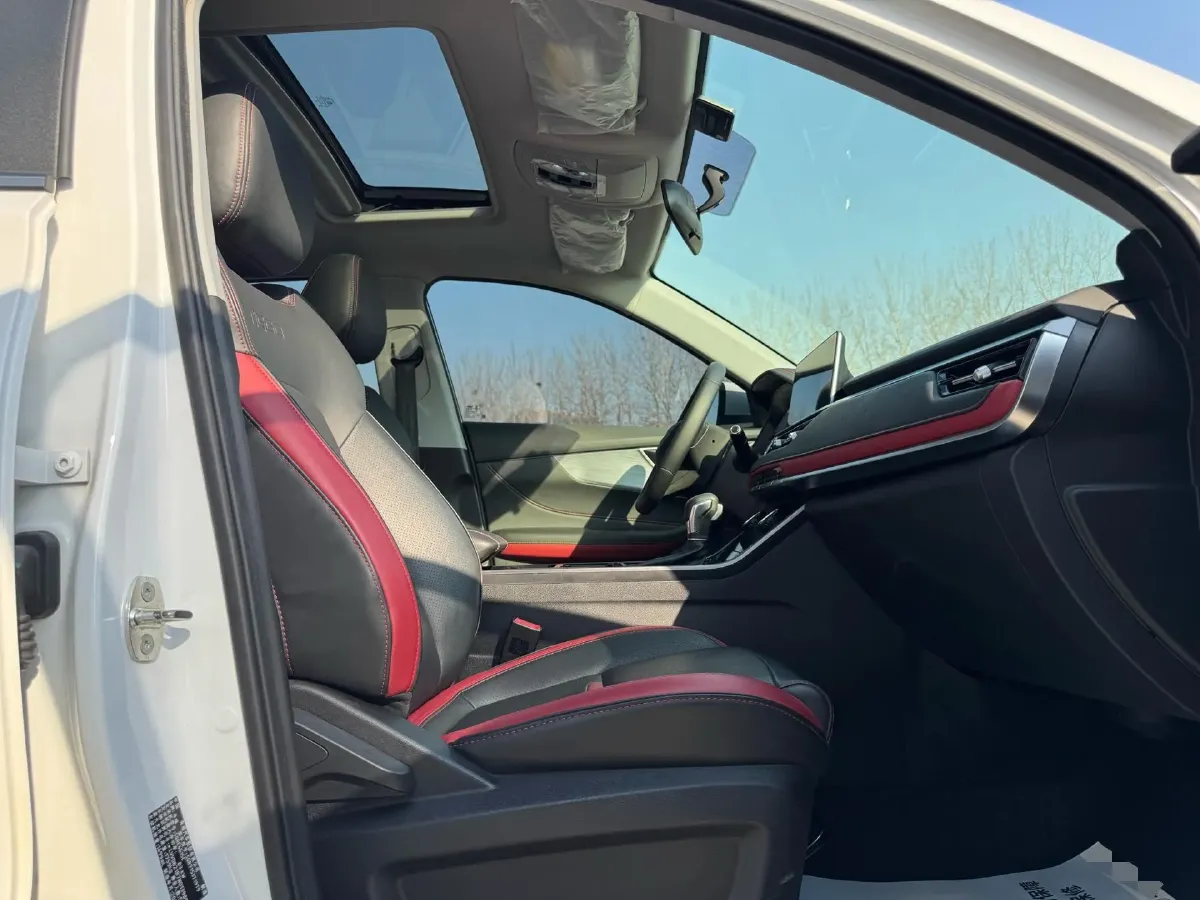 2022 Chery Tiggo 5x 1.5L 116HP L4 CVT,autocango,china used car exporter,china ev exporter,chinese used car exporter,chinese used ev exporter