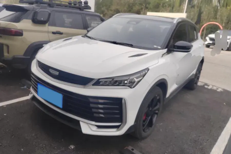 2025 Geely Coolray 1.5T 181HP L4 7DCT