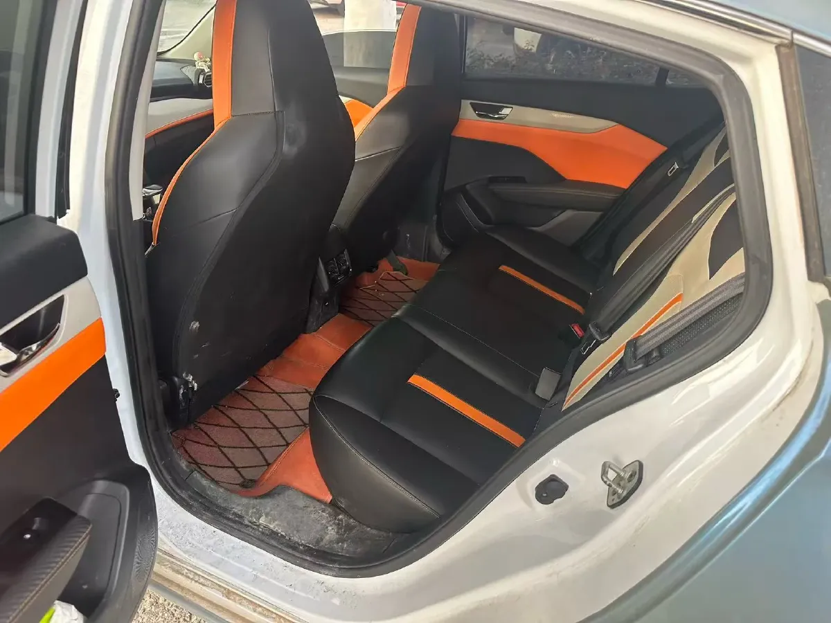 2023 DongFeng Aeolus YiXuan 1.5L 125HP L4 6DCT,autocango,china used car exporter,china ev exporter,chinese used car exporter,chinese used ev exporter