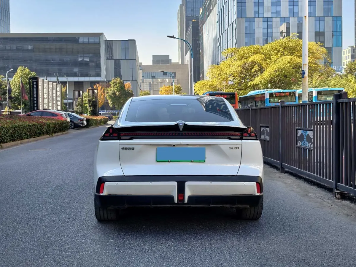 2022 DongFeng Forthing LingZhi EV BEV 68.4KWH,autocango,china used car exporter,china ev exporter,chinese used car exporter,chinese used ev exporter