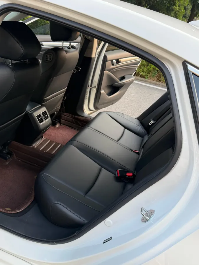 2018 Honda Accord 2.0L 146HP L4 E-CVT Hybrid,autocango,china used car exporter,china ev exporter,chinese used car exporter,chinese used ev exporter