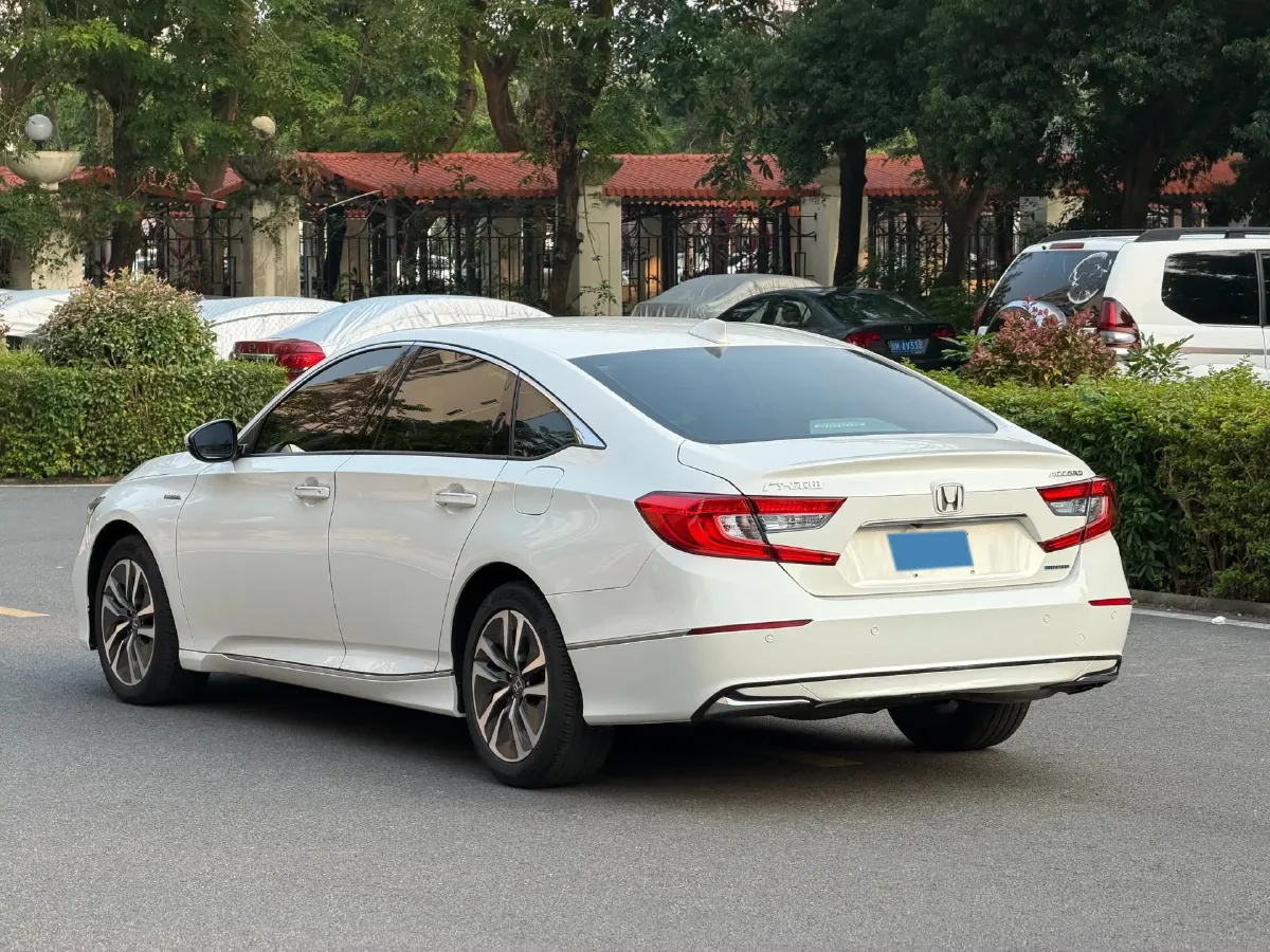 2018 Honda Accord 2.0L 146HP L4 E-CVT Hybrid,autocango,china used car exporter,china ev exporter,chinese used car exporter,chinese used ev exporter