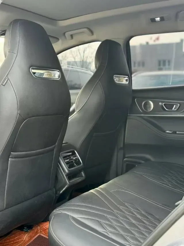 2023 Chery Tiggo 7 Plus 1.6T 197HP L4 7DCT,autocango,china used car exporter,china ev exporter,chinese used car exporter,chinese used ev exporter