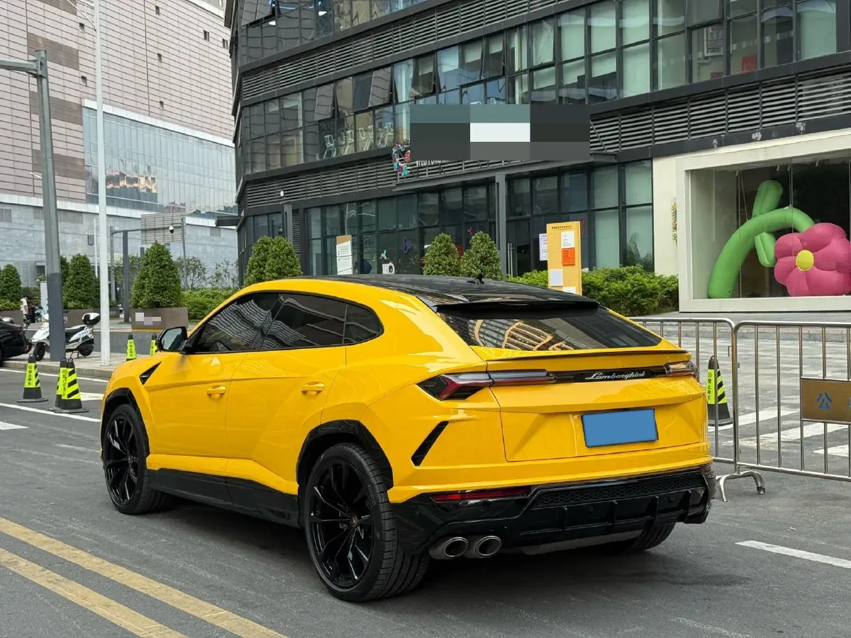 2021 Lamborghini Urus 4.0T 641HP V8 8AT,autocango,china used car exporter,china ev exporter,chinese used car exporter,chinese used ev exporter