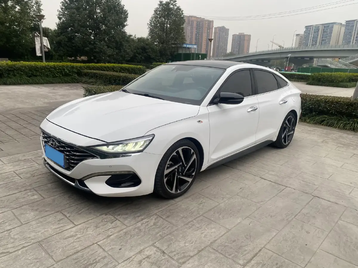 2019 Hyundai La Festa 1.6T 204HP L4 7DCT