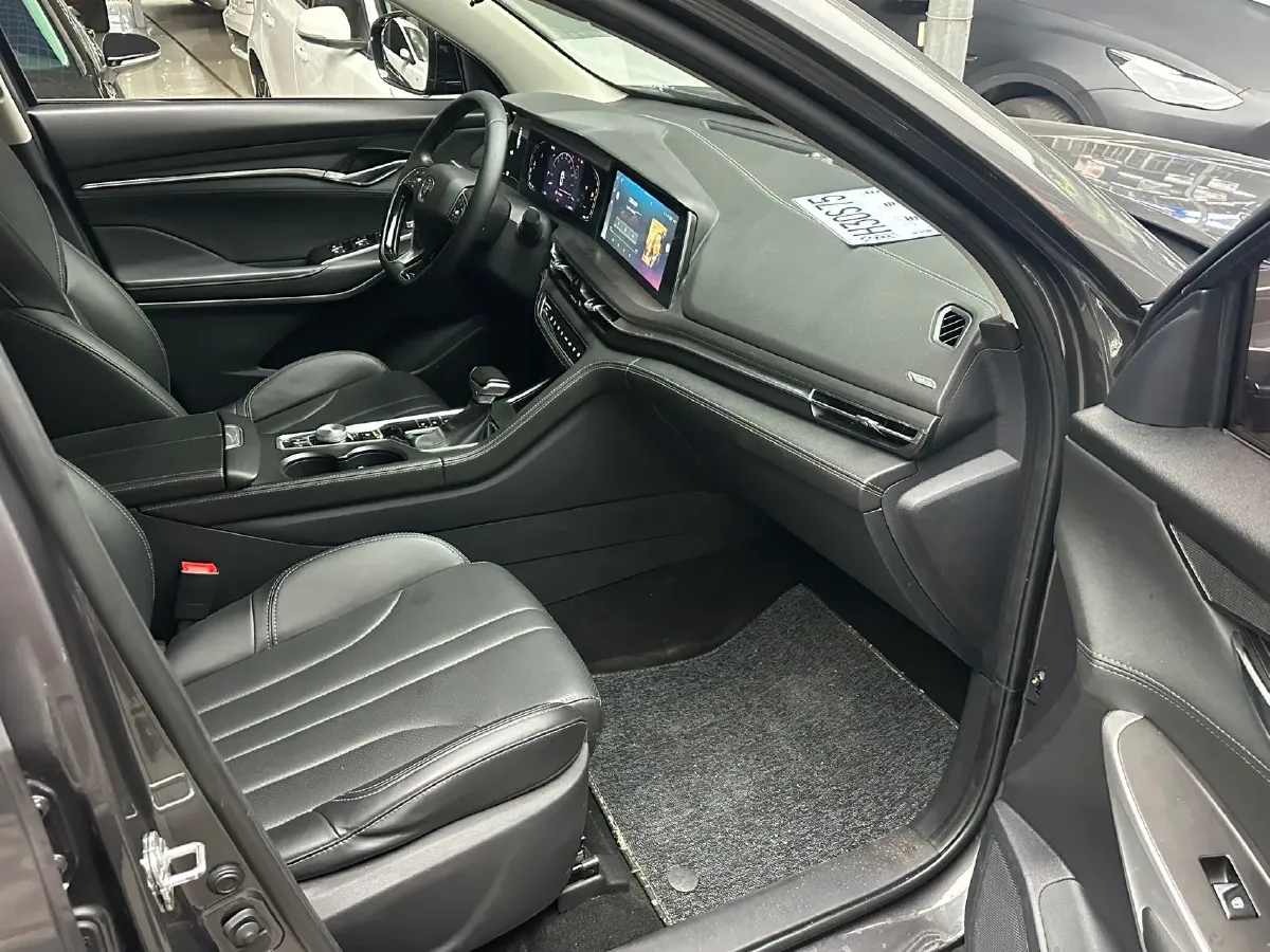 2021 ChangAn CS75 Plus 1.5T 178HP L4 6AT,autocango,china used car exporter,china ev exporter,chinese used car exporter,chinese used ev exporter