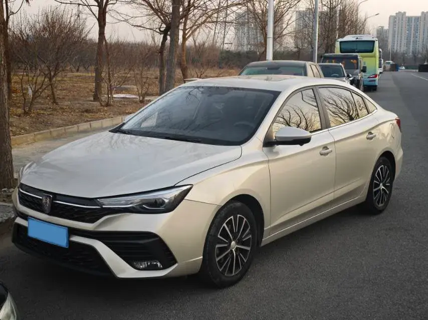 2021 Roewe i5 1.5L 120HP L4 CVT