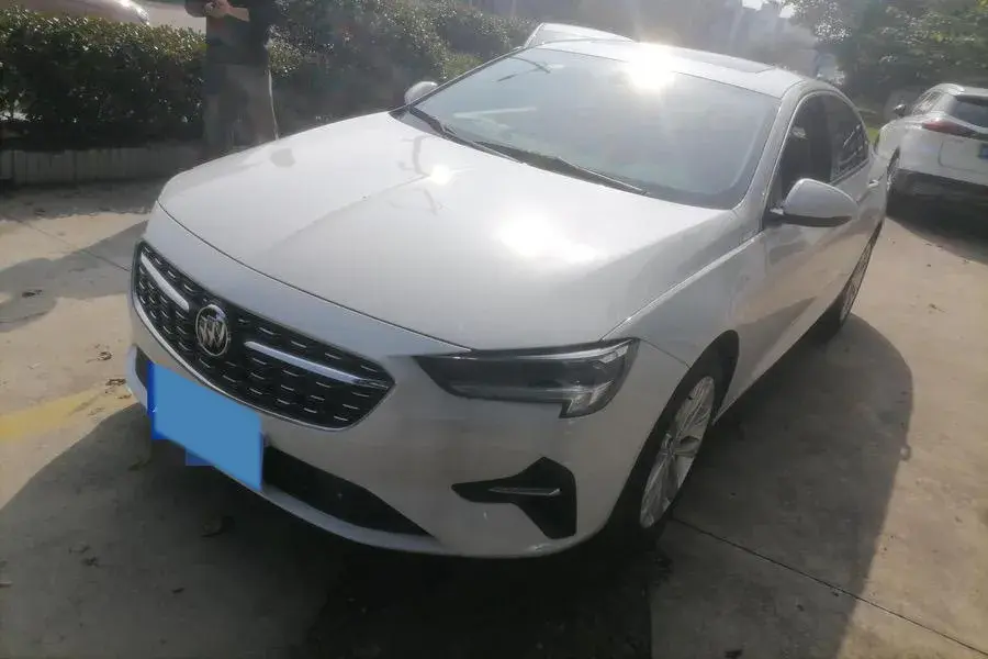 2022 Buick Regal 2.0T 237HP L4 9AT