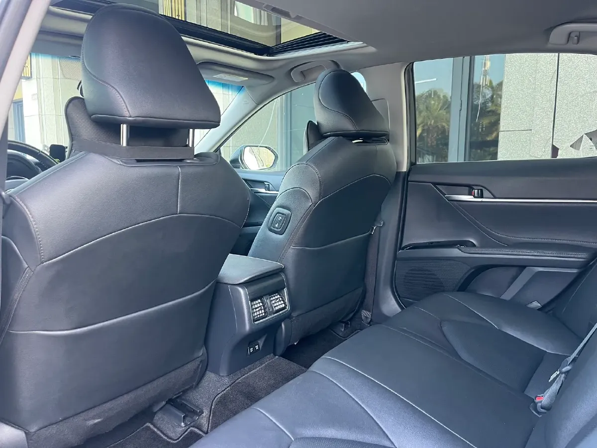 2021 Toyota Camry 2.0L 178HP L4 CVT,autocango,china used car exporter,china ev exporter,chinese used car exporter,chinese used ev exporter