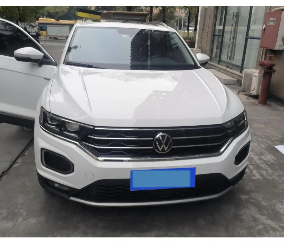 2021 Volkswagen T-Roc 1.4T 150HP L4 7DCT,autocango,china used car exporter,china ev exporter,chinese used car exporter,chinese used ev exporter