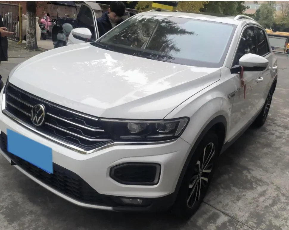 2021 Volkswagen T-Roc 1.4T 150HP L4 7DCT,autocango,china used car exporter,china ev exporter,chinese used car exporter,chinese used ev exporter