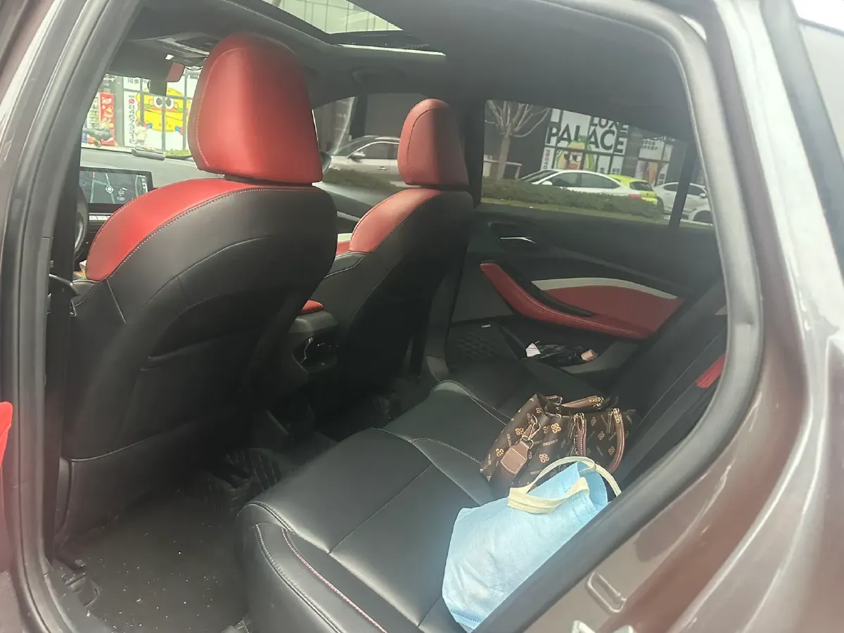 2021 MG 5 1.5T 173HP L4 7DCT,autocango,china used car exporter,china ev exporter,chinese used car exporter,chinese used ev exporter