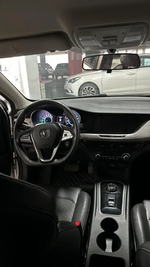 2022 ChangAn Eado BEV 53.64KWH,autocango,china used car exporter,china ev exporter,chinese used car exporter,chinese used ev exporter