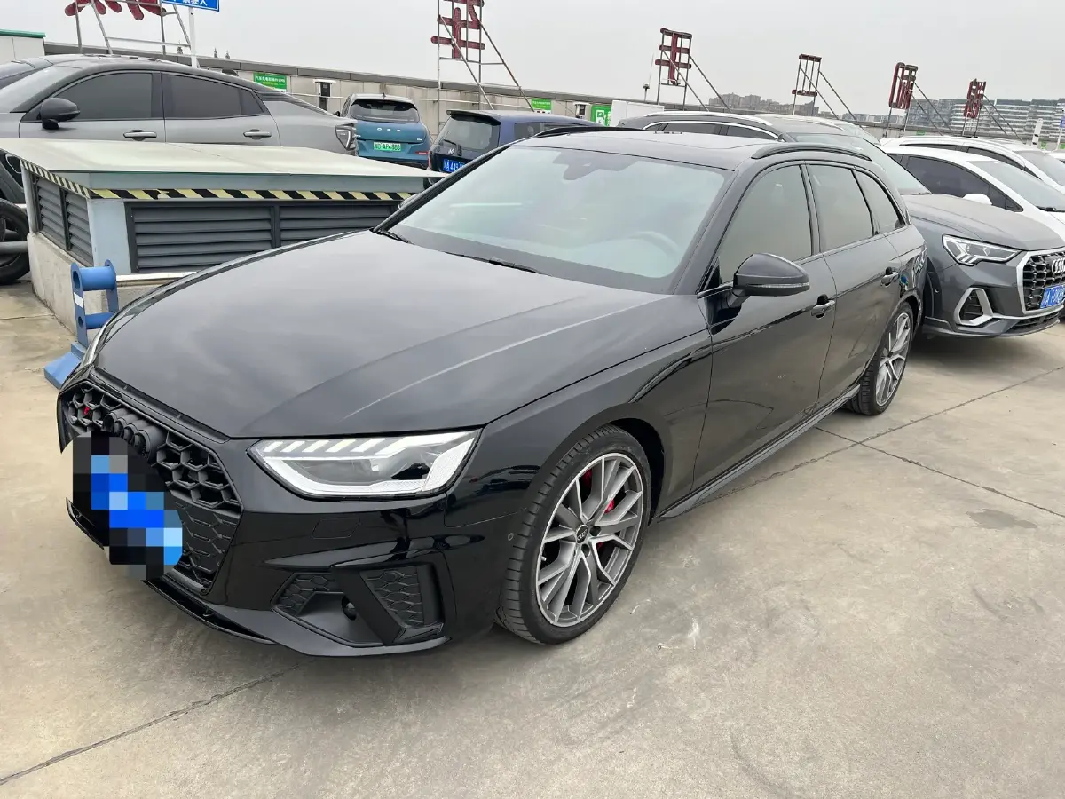 2023 Audi S4 3.0T 354HP V6 8AT