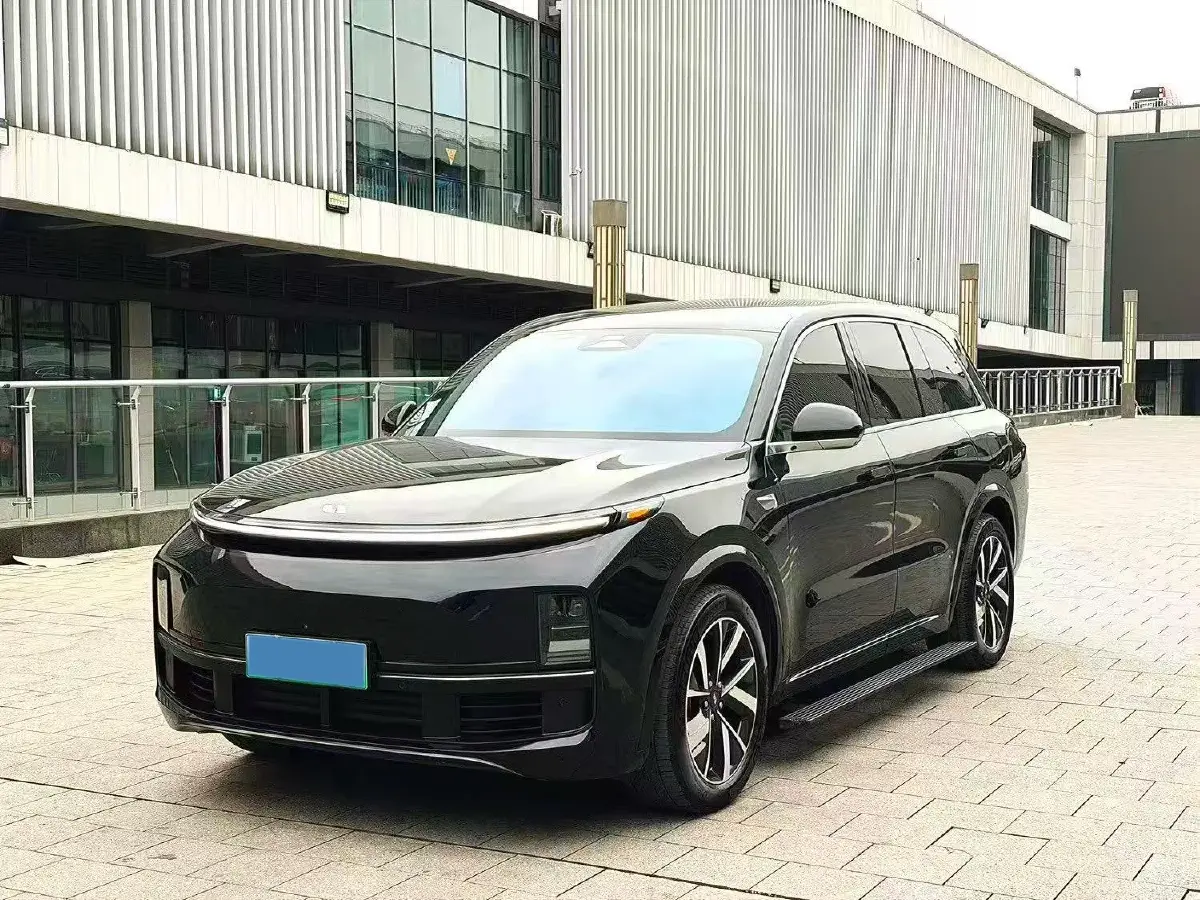 2023 Li L8 Range Extended 154HP REEV 40.9KWH