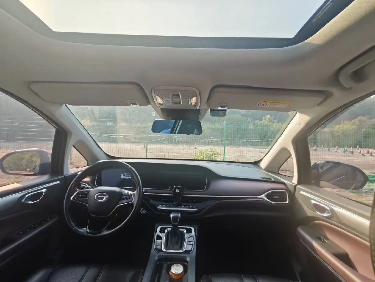 2021 GAC Trumpchi M6 1.5T 169HP L4 7DCT,autocango,china used car exporter,china ev exporter,chinese used car exporter,chinese used ev exporter