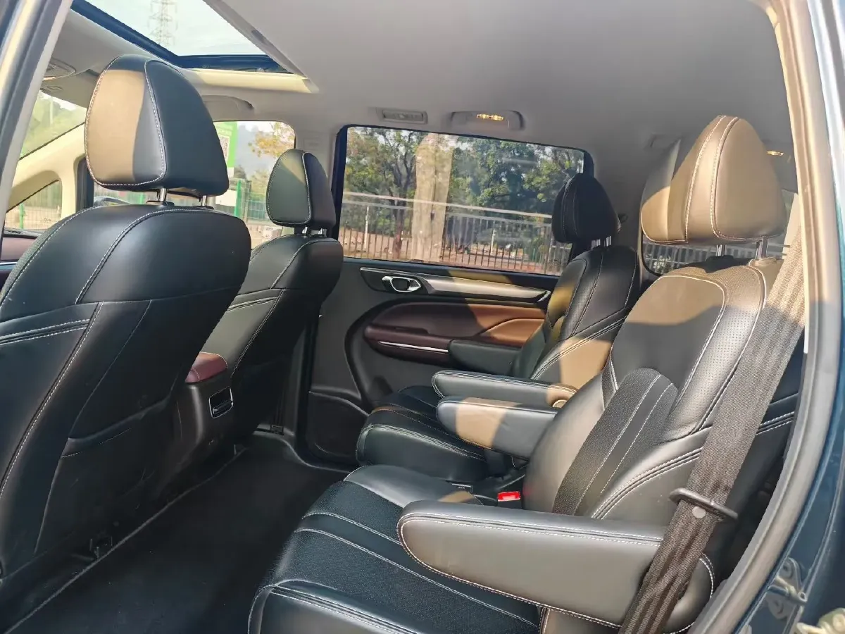 2021 GAC Trumpchi M6 1.5T 169HP L4 7DCT,autocango,china used car exporter,china ev exporter,chinese used car exporter,chinese used ev exporter