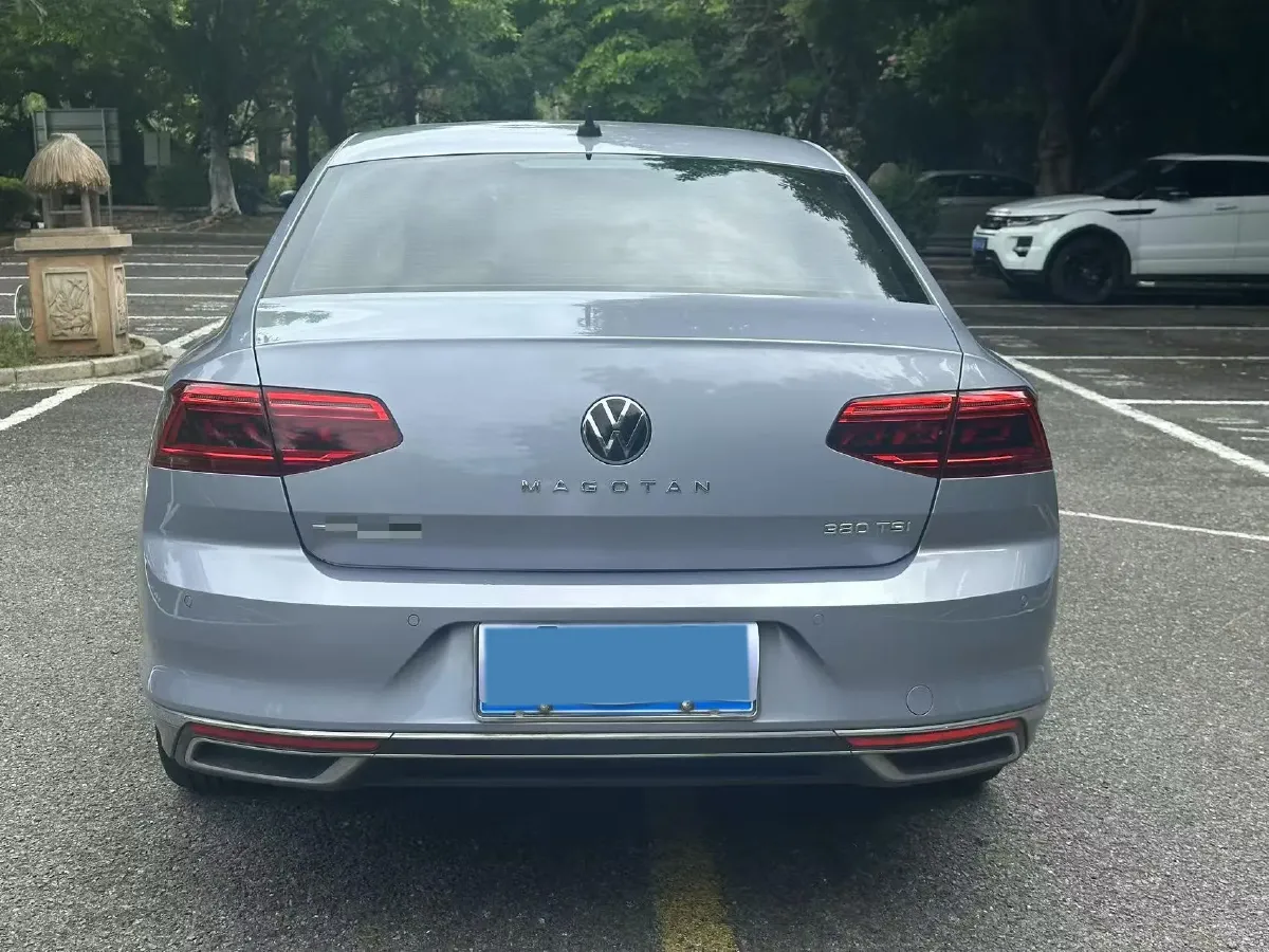 2020 Volkswagen Magotan 2.0T 220HP L4 7DCT,autocango,china used car exporter,china ev exporter,chinese used car exporter,chinese used ev exporter