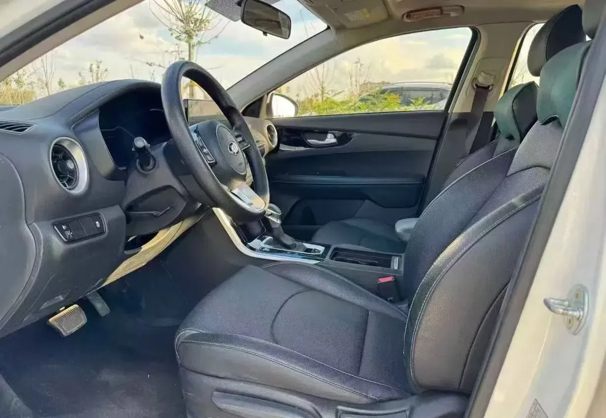 2021 Kia K3 1.4T 130HP L4 7DCT,autocango,china used car exporter,china ev exporter,chinese used car exporter,chinese used ev exporter