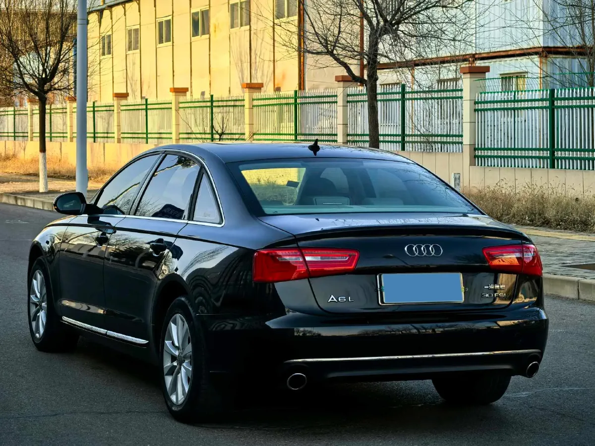 2012 Audi A6L 2.5L 190HP V6 CVT,autocango,china used car exporter,china ev exporter,chinese used car exporter,chinese used ev exporter