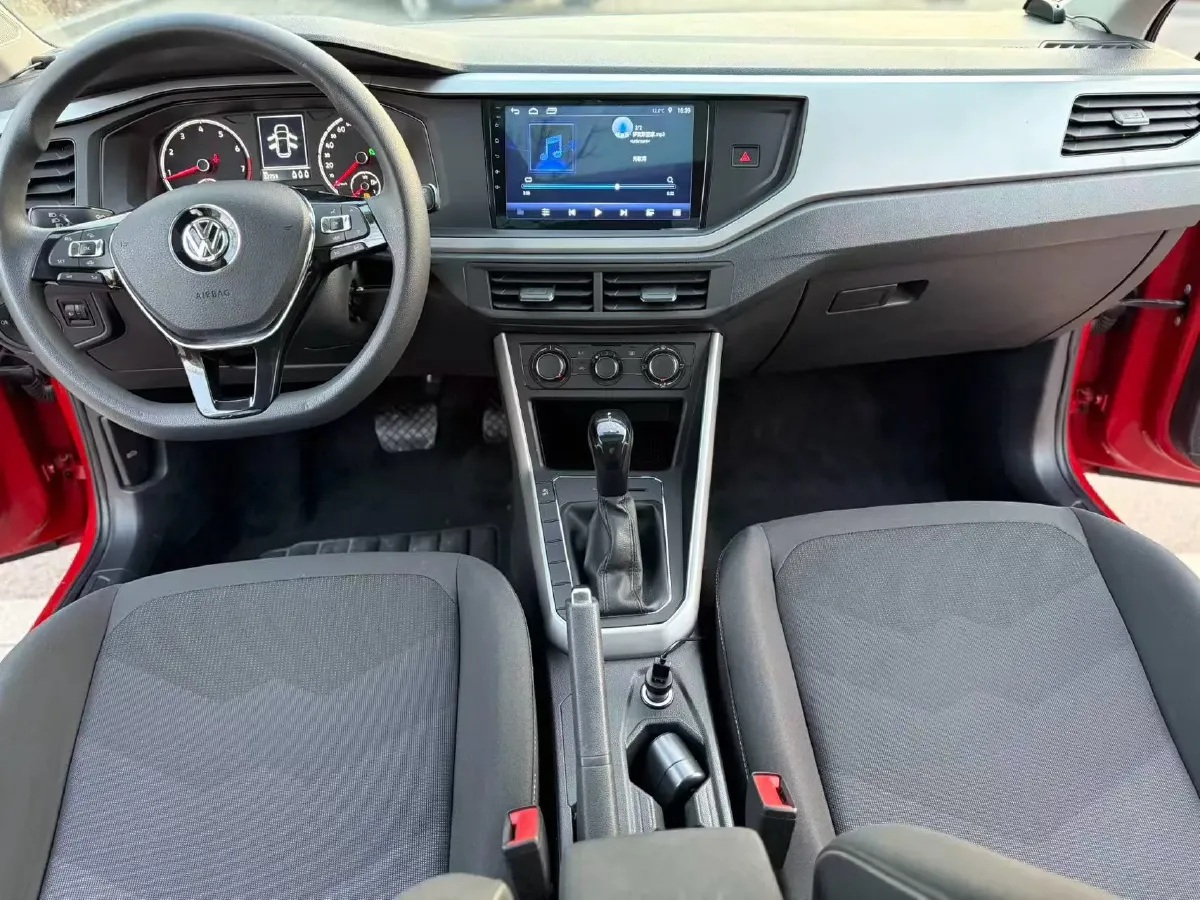 2019 Volkswagen Polo 1.5L 113HP L4 6AT,autocango,china used car exporter,china ev exporter,chinese used car exporter,chinese used ev exporter