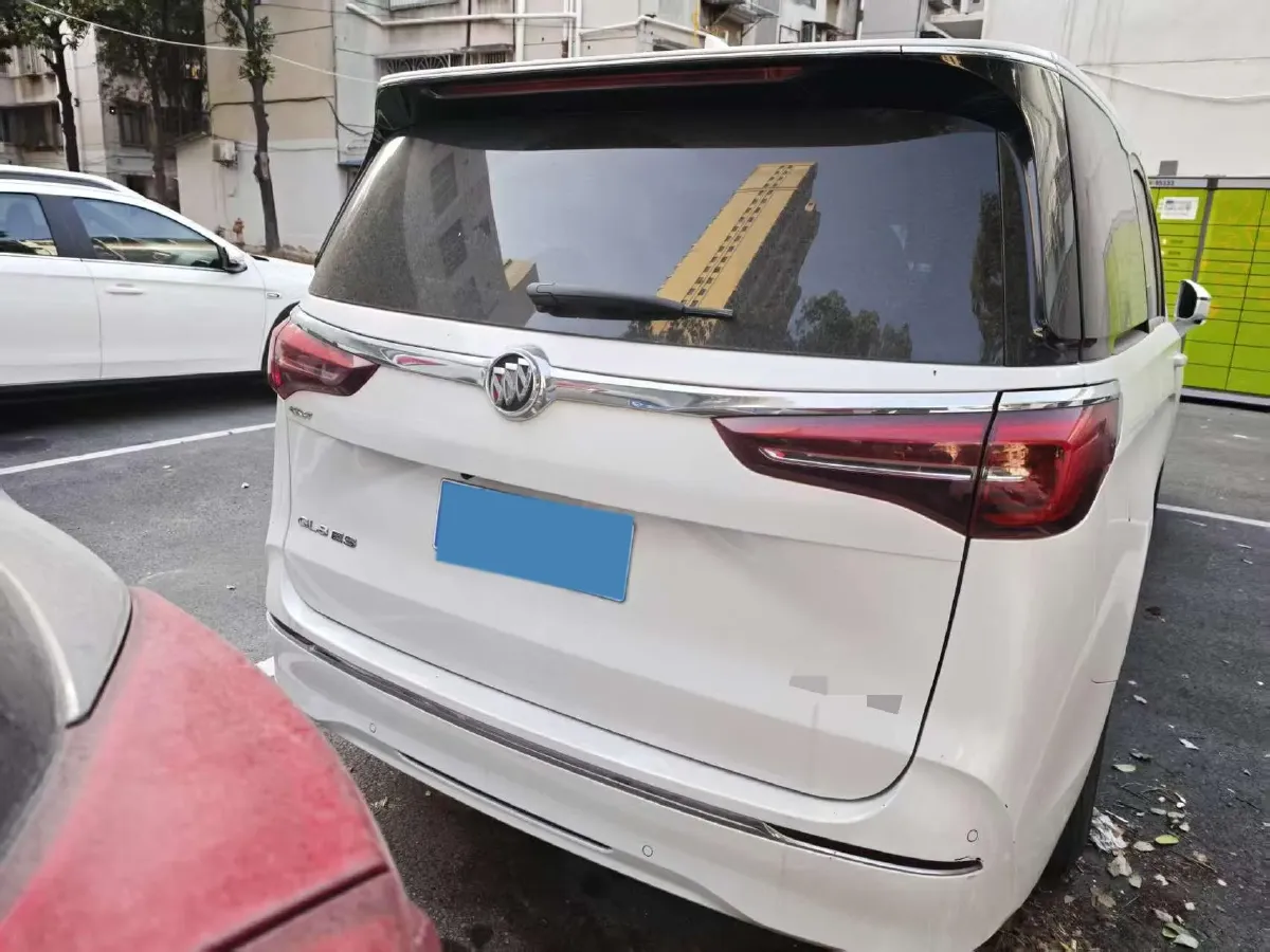 2020 Buick GL8 2.0T 237HP L4 9AT,autocango,china used car exporter,china ev exporter,chinese used car exporter,chinese used ev exporter