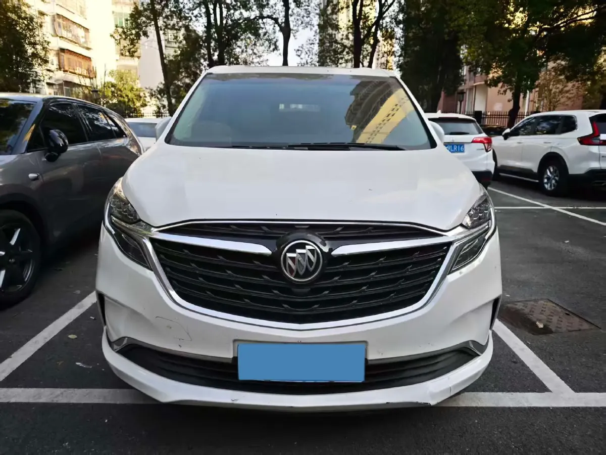 2020 Buick GL8 2.0T 237HP L4 9AT,autocango,china used car exporter,china ev exporter,chinese used car exporter,chinese used ev exporter