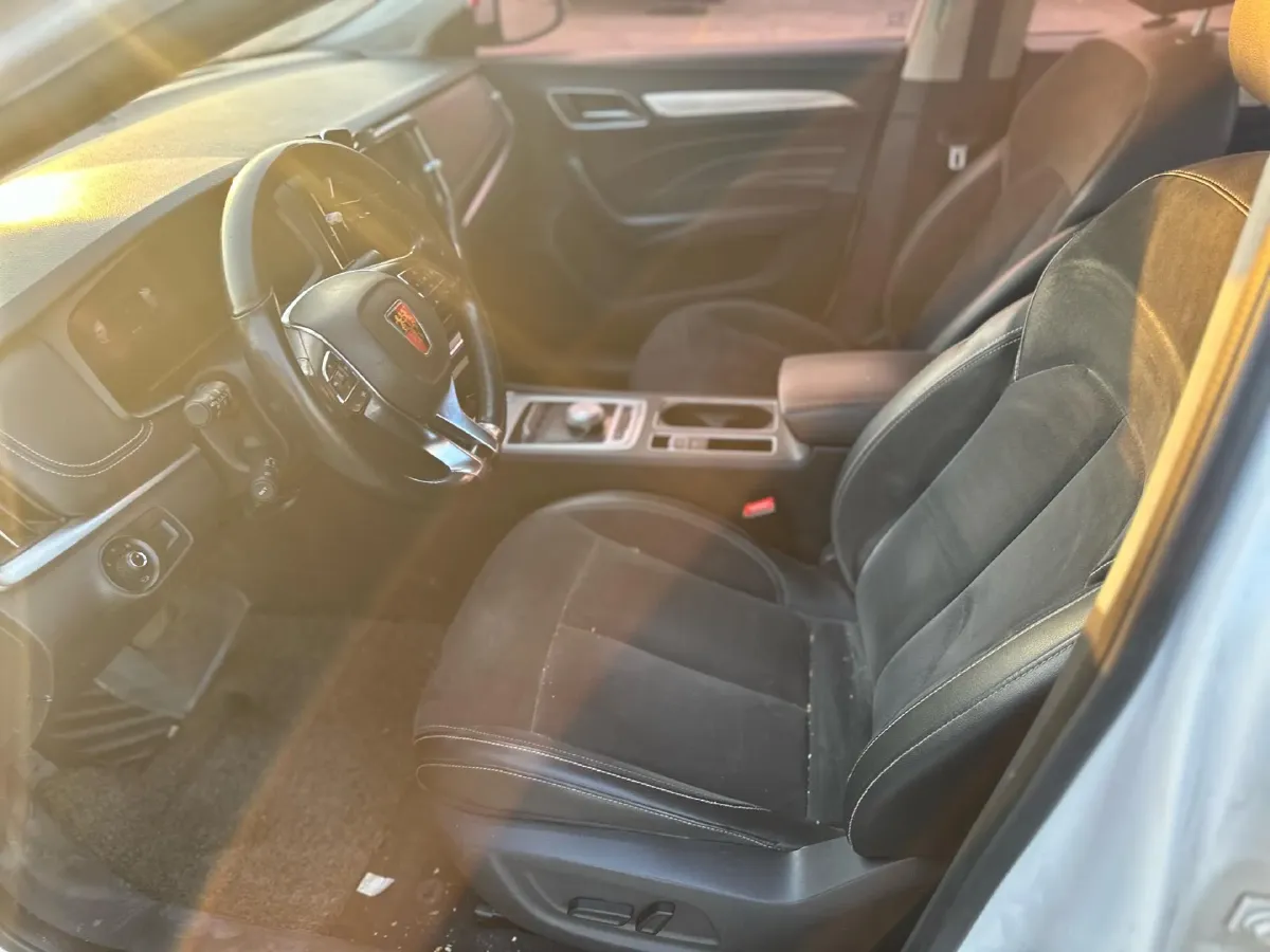 2017 Roewe i6 1.0T 125HP L3 2AT PHEV,autocango,china used car exporter,china ev exporter,chinese used car exporter,chinese used ev exporter