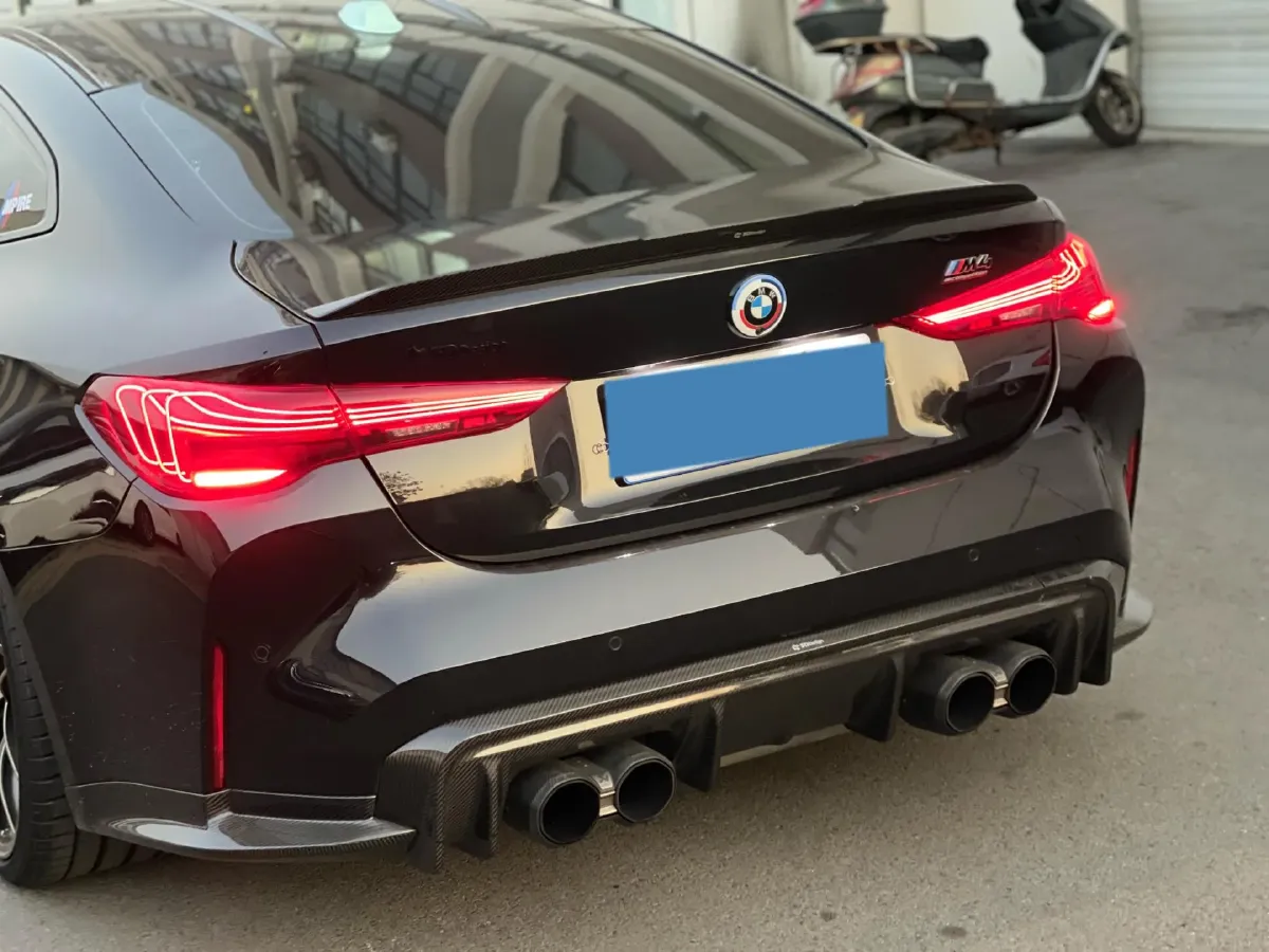 2024 BMW M4 3.0T 530HP L6 8AT,autocango,china used car exporter,china ev exporter,chinese used car exporter,chinese used ev exporter