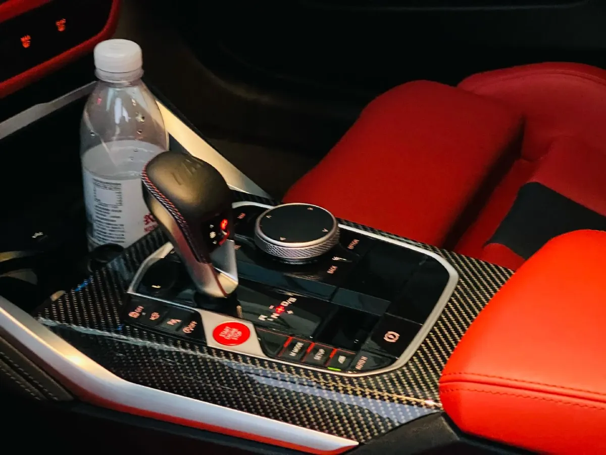 2024 BMW M4 3.0T 530HP L6 8AT,autocango,china used car exporter,china ev exporter,chinese used car exporter,chinese used ev exporter