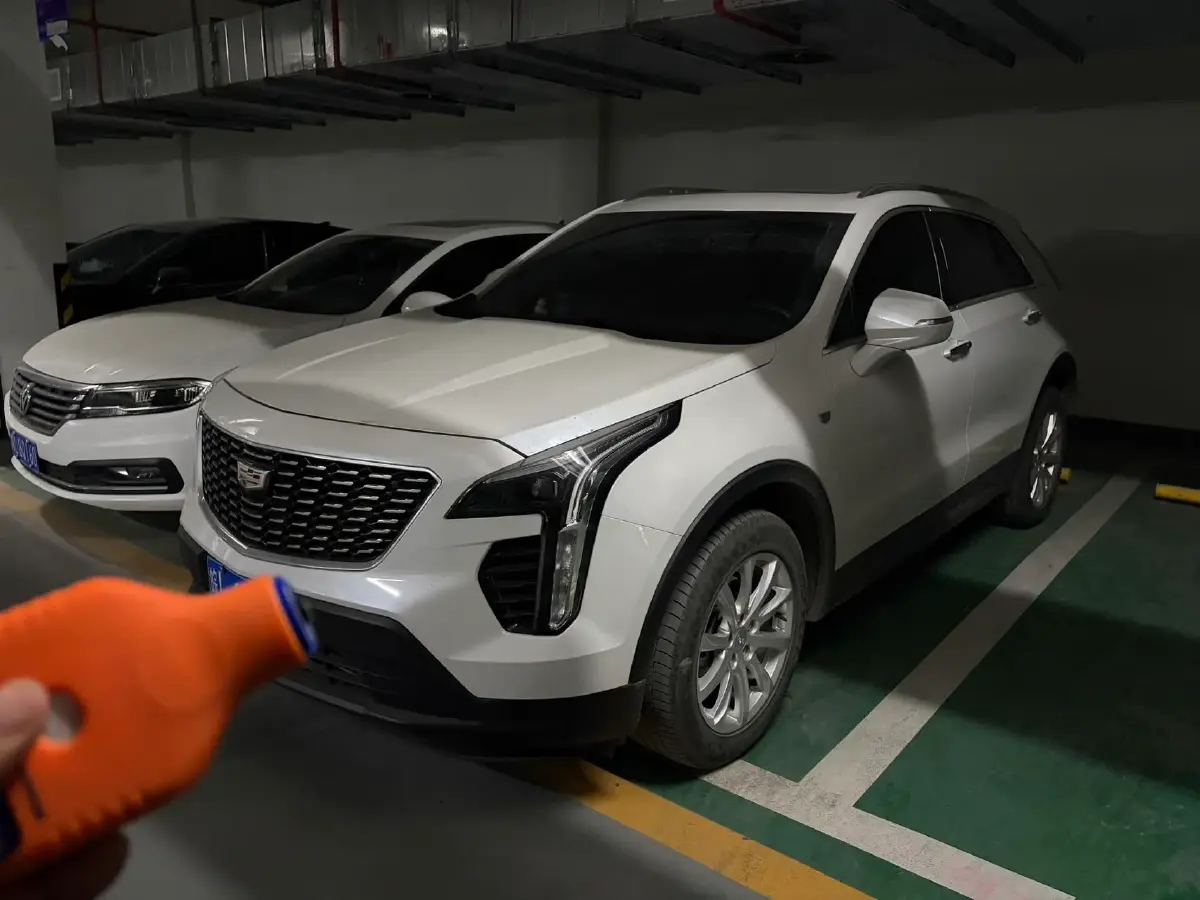2021 Cadillac XT4 2.0T 237HP L4 9AT