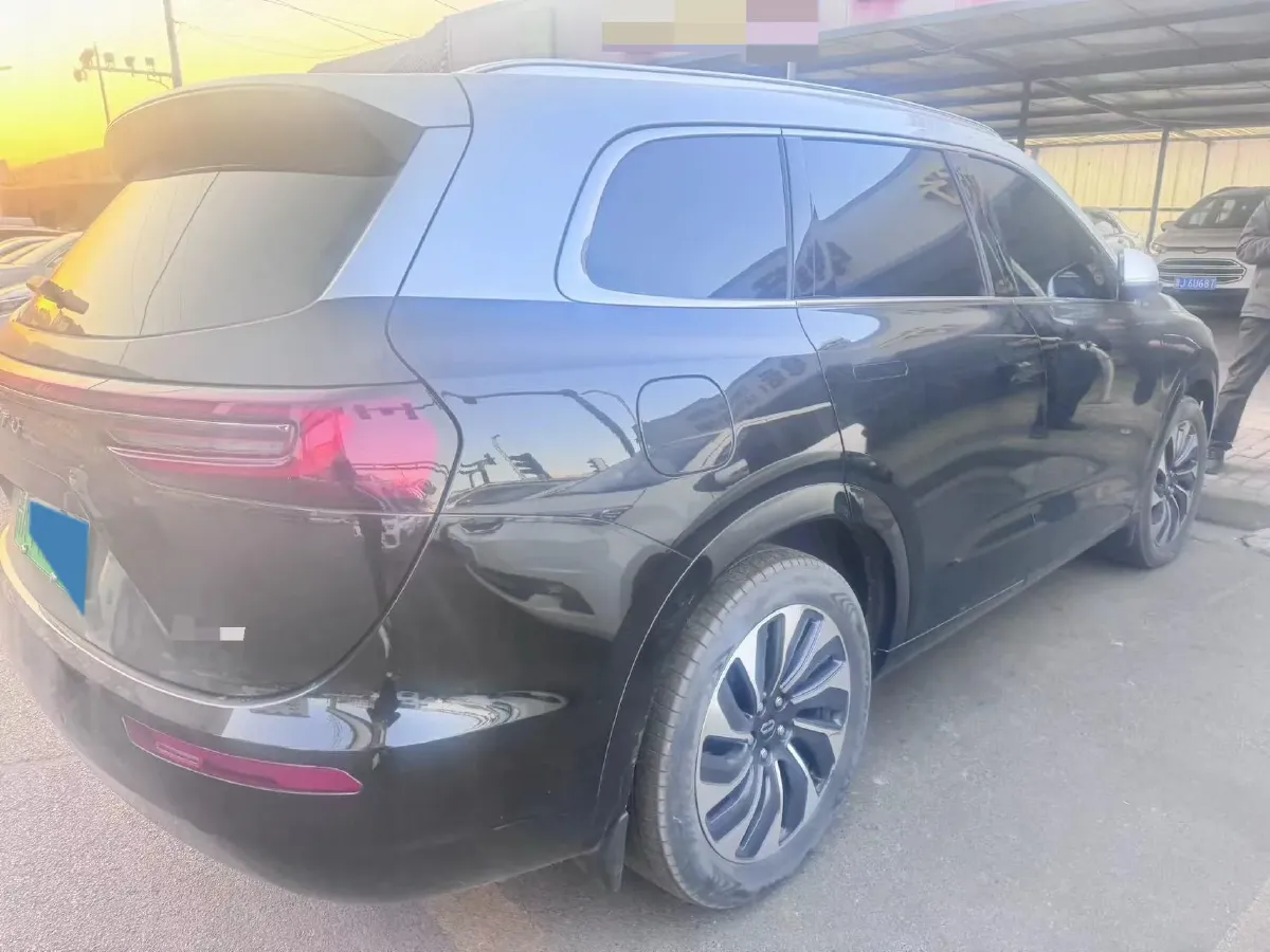 2024 AITO AITO M7 1.5T 152HP L4 REEV 42KWH,autocango,china used car exporter,china ev exporter,chinese used car exporter,chinese used ev exporter