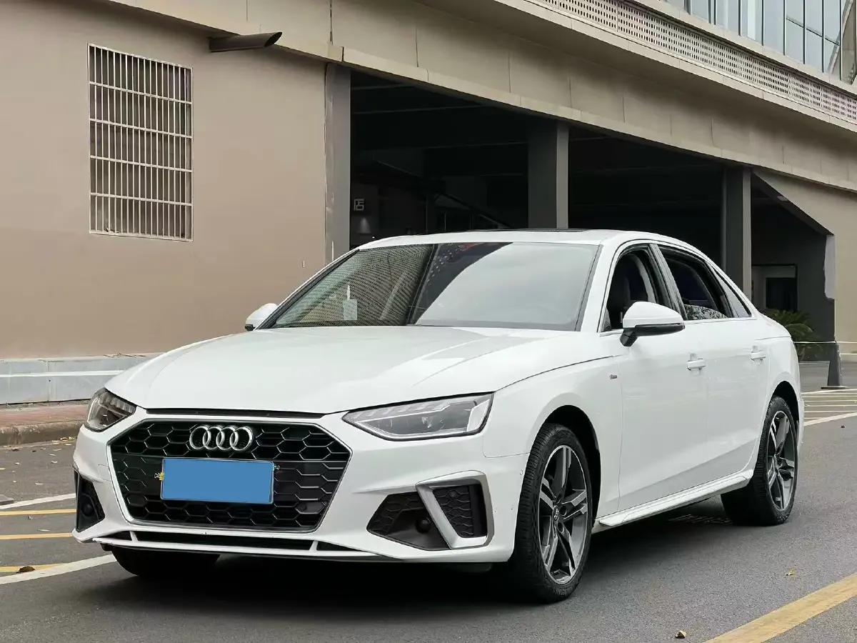 2020 Audi A4L 2.0T 190HP L4 7DCT