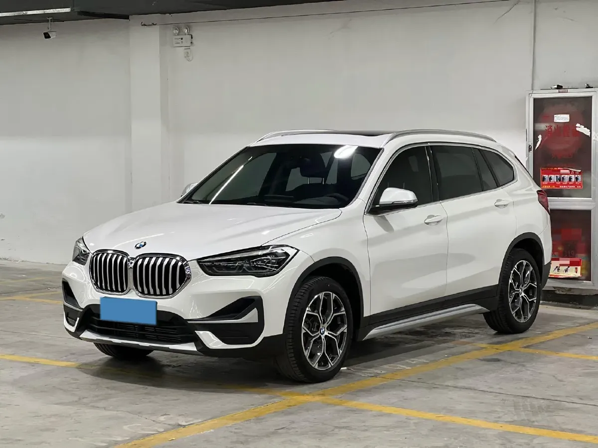 2022 BMW X1 1.5T 140HP L3 7DCT,autocango,china used car exporter,china ev exporter,chinese used car exporter,chinese used ev exporter