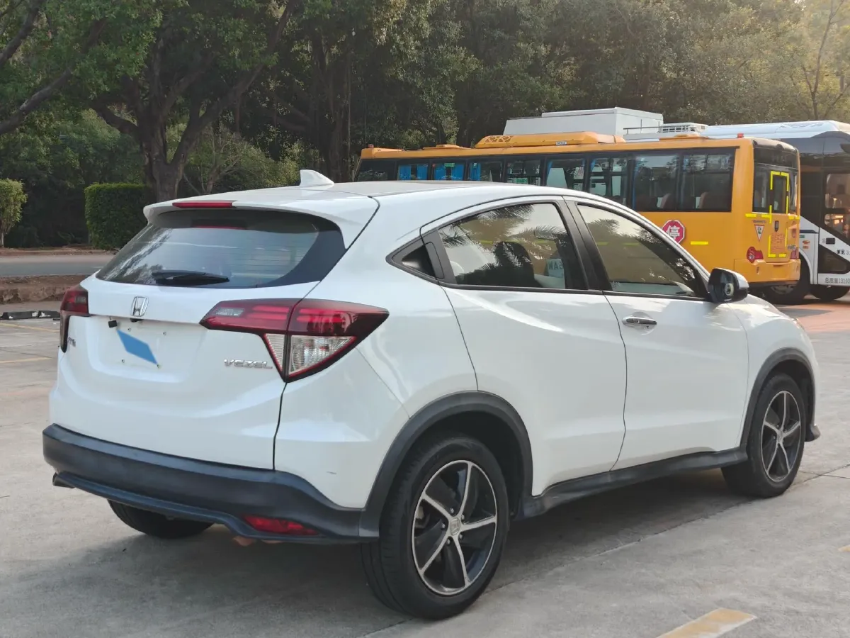 2020 Honda Vezel 1.5L 131HP L4 CVT,autocango,china used car exporter,china ev exporter,chinese used car exporter,chinese used ev exporter