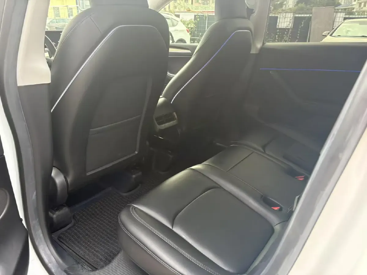 2022 Tesla Model Y BEV 60KWH,autocango,china used car exporter,china ev exporter,chinese used car exporter,chinese used ev exporter