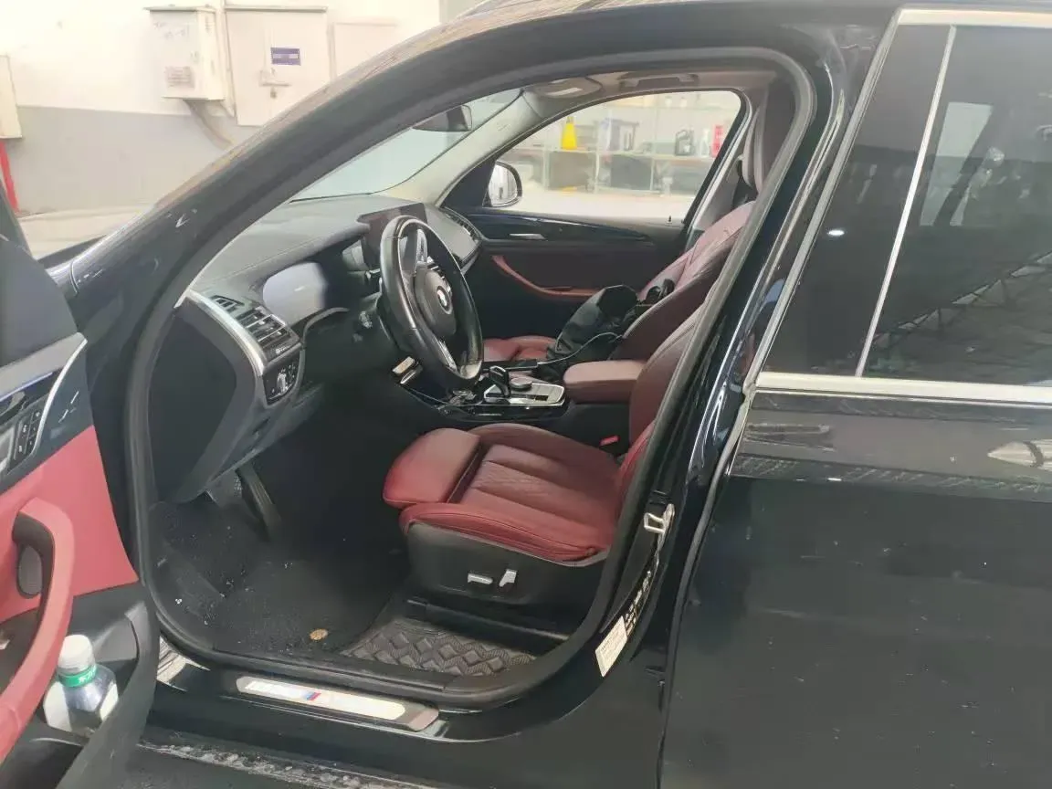 2022 BMW X3 2.0T 184HP L4 8AT,autocango,china used car exporter,china ev exporter,chinese used car exporter,chinese used ev exporter